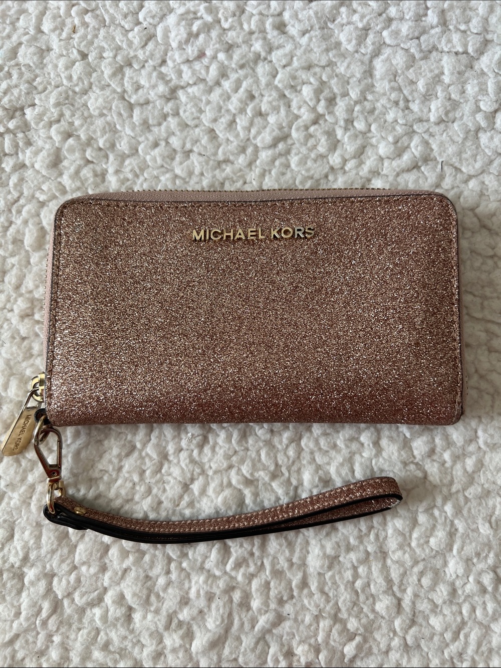 Michael Kors Glitter Zip Wallet in Rose Gold with Wristlet